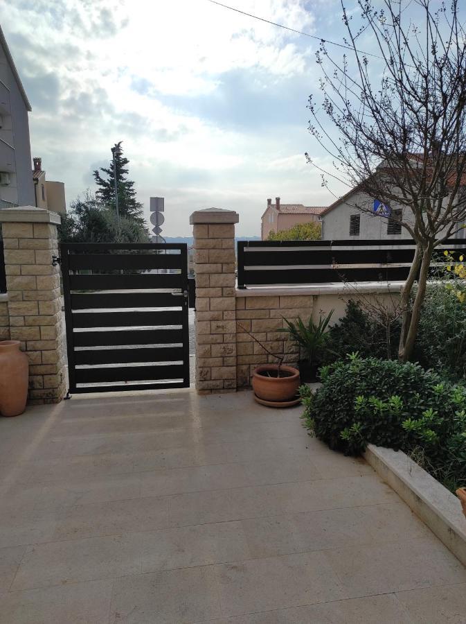 Lemon Apartment - Zupanska Ulica 21 Pula Dış mekan fotoğraf